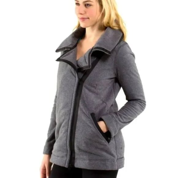 Lululemon Moto Asymmetrical Zip Fleece Jacket 6 - Picture 1 of 2